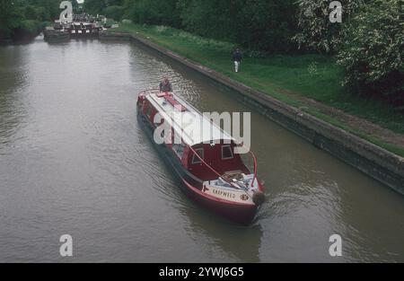 A cold gray day at Stockton Locks.   The Stockton flight of 10 locks is on the Grand Union Canal near the historic village of Stockton in Warwickshire.  From the locks, there are stunning views of the surrounding countryside. Stockton Top Marina and The Boat Inn are at the top of the flight and the Blue Lias pub is at the bottom. The Grand Union Canal links London and Birmingham and was completed in the early 19th century.  Stockton Locks are between Napton Junction and the village of Long Itchington. Stock Photo