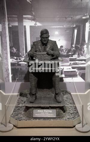 A Statue of Alan Turing by Stephen Kettle at Bletchley Park Code ...