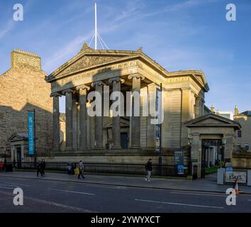 Exterior of the Royal College of Surgeons (Surgeons Hall) in Edinburgh, Scotland, UK Stock Photo