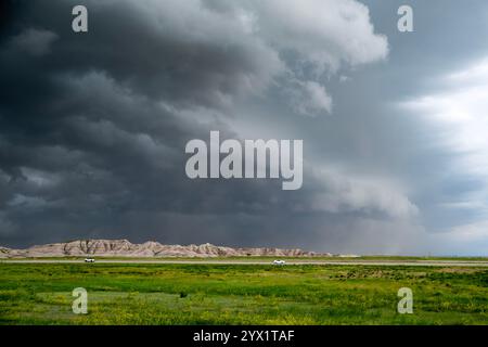 View of a menacing outflow boundary (gust front) of a severe warned thunderstorm in Pennington County, South Dakota Stock Photo