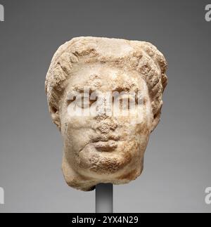 marble head sculpture of pharaoh from ancient Egypt Stock Photo - Alamy