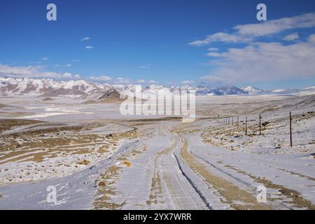 Winter landscape of the Pamir Plateau, Pamir Highway, Gorno-Badakhshan Province, Tajikistan, Central Asia, Asia Stock Photo