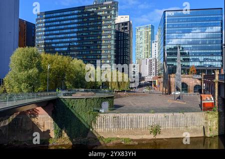 The CitySuites, Anaconda Cut and One Greengate apartments, and the '101 Embankment' buildings from Greengate Square, Salford, Manchester, England, UK Stock Photo