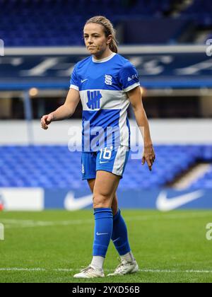 Birmingham, UK. 15th Dec, 2024. Birmingham, England, December 15th 2024: Simone Magill (16 Birmingham City) in action during the Barclays Womens Championship football match between Birmingham City and Charlton Athletic at St Andrews in Birmingham, England (Natalie Mincher/SPP) Credit: SPP Sport Press Photo. /Alamy Live News Stock Photo