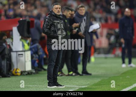 Sevilla, Spain. 14th Dec, 2024. Sevilla FC head coach Xavier Garcia Pimienta during the La Liga EA Sports match between Sevilla FC and Celta de Vigo played at Ramon Sanchez Pizjuan Stadium on December 14, 2024 in Sevilla, Spain. (Photo by Antonio Pozo/PRESSINPHOTO) Credit: PRESSINPHOTO SPORTS AGENCY/Alamy Live News Stock Photo