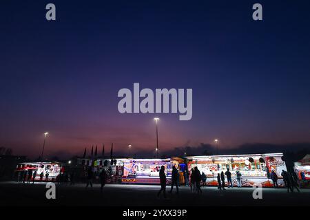 Milan, Italien. 15th Dec, 2024. A general view outside the stadium during Serie A 2024/25 football match between AC Milan and Genoa CFC at San Siro Stadium Credit: dpa/Alamy Live News Stock Photo