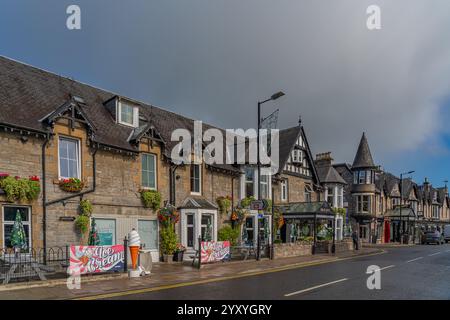 Pitlochry, Scotland - September 12.2024: Street view from the main street Pitlochry in Scotland with shops Stock Photo