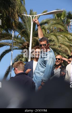 Antonio Banderas attends the photocall on