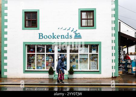 vertical view of the Bookends, secondhand bookshop on a wet day with people Stock Photo