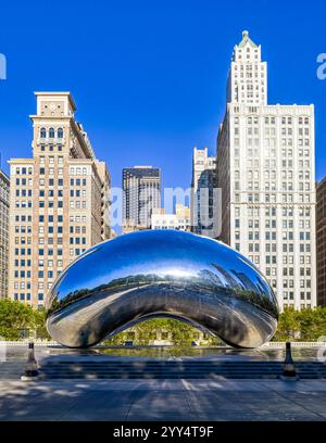 Cloud Gate, 'The Bean' in Chicago, IL. USA. Stock Photo