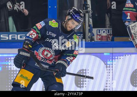 Torjubel Freude Berlin Blaine Byron (23, Eisbaeren Berlin ), Nuernberg ...