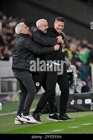 nach Spielende: Schlussjubel, Freude, Glueck, Jubel Trainer Coach Alexander Blessin FC St. Pauli     VfB Stuttgart vs FC St Pauli  21.12.2024  DFL REGULATIONS PROHIBIT ANY USE OF PHOTOGRAPHS AS IMAGE SEQUENCES AND/OR QUASI-VIDEO Stock Photo