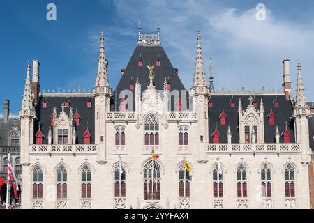 Neo-Gothic Provinciaal Hof (Provincial Court) built in XIX century on Markt (Market) in historic centre of Bruges / Brugge, West Flanders, Flemish Reg Stock Photo