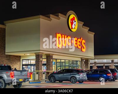 Texas, MAR 8 2024 - Walking through the bustling and famous Buc-ee's