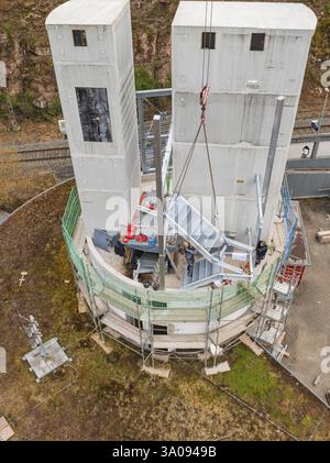 Close-up of a construction site with two large concrete towers and construction work, extension of the ZOB Calw tower on the new track of the Hermann Stock Photo