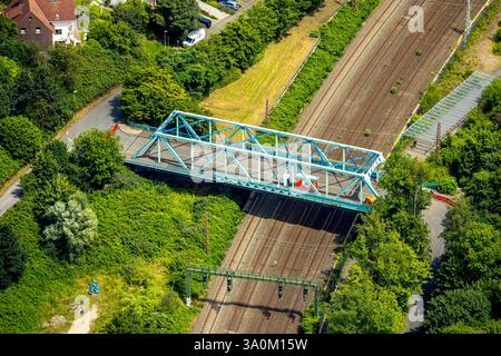Aerial view, railroad line and railroad bridge Eppinghofer Bruch, Altstadt II - Nordost, M��lheim an der Ruhr, Ruhr area, North Rhine-Westphalia, Germa Stock Photo