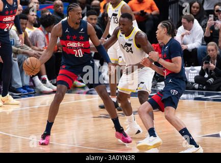 Utah Jazz forward Oscar Tshiebwe warms up before an NBA basketball game