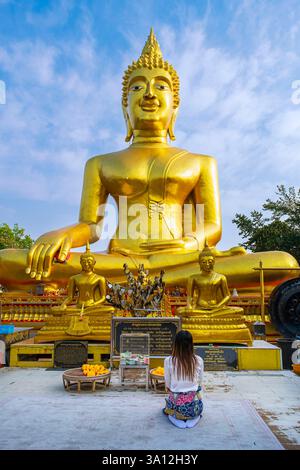 Big Buddha Temple in Pattaya Thailand Stock Photo - Alamy