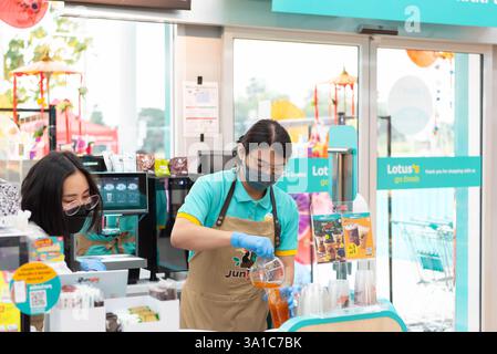 Bangkok, Thailand - November 23, 2021 : Unidentified supermarket or hypermarket is a popular destination for shopping a food and relaxing family. Stock Photo