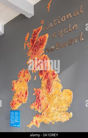 Map showing Cycle Network in Cornwall and Devon Stock Photo - Alamy