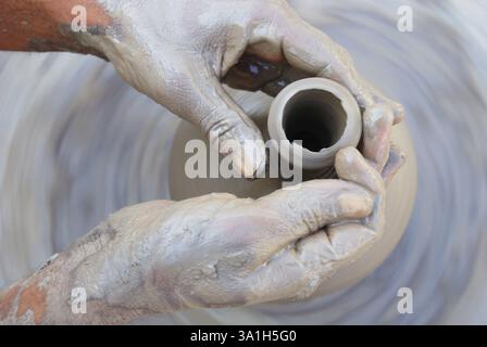 Potter making pot on wheel, Jodhpur, Rajasthan, India, Asia Stock Photo