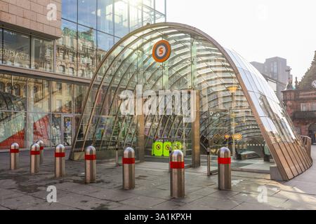 North entrance to St Enoch's subway station, St Enoch Square, Glasgow, Scotland, UK Stock Photo