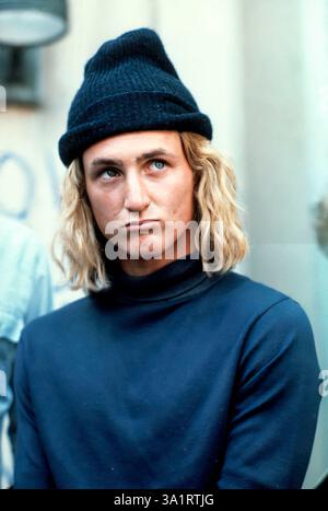 SEAN PENN in FAST TIMES AT RIDGEMONT HIGH (1982), directed by AMY