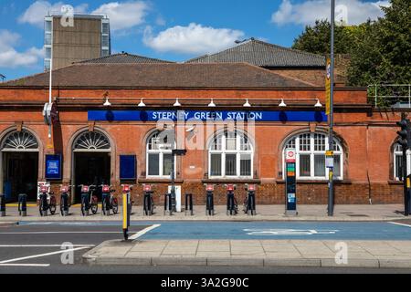 London, UK - August 9th 2023: sign above the entrance to Stepney Green underground station located on Mile End Road in the Bethnal Green area of Londo Stock Photo