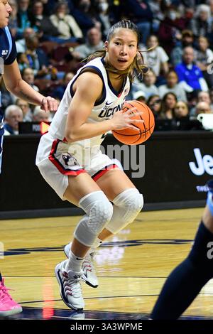 UConn guard Kaitlyn Chen (20) during the second half of a national