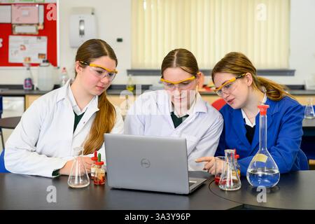 school students in a lab Stock Photo