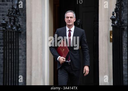 London, United Kingdom. 18th March 2025. Minister of Science, Innovation and Technology Peter Kyle leaves the cabinet meeting in Downing Street. Cristina Massei/Alamy Live News Stock Photo