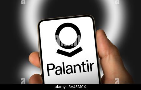 Palantir software platforms for big data analytics Stock Photo