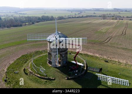 Specialist engineers install new sails on the 17th-century Chesterton Windmill in Warwickshire. Picture date: Wednesday March 19, 2025. Stock Photo