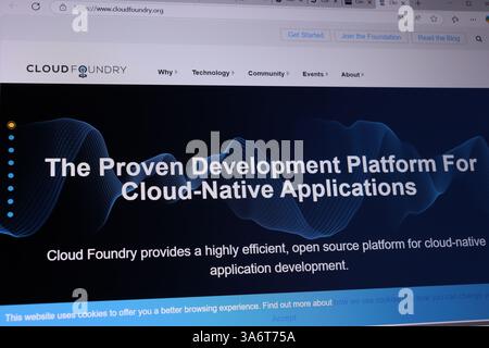 Cloud foundry website homepage featuring open source development platform. Stock Photo