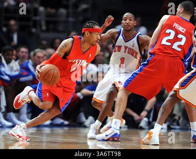 Allen Iverson Detroit Pistons NBA公式ジャージ Amazon.com: Mitchell & Ness - Detroit Pistons Mens NBA