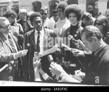 Black Panther leader Bobby Seale on his way to trial where he faces ...