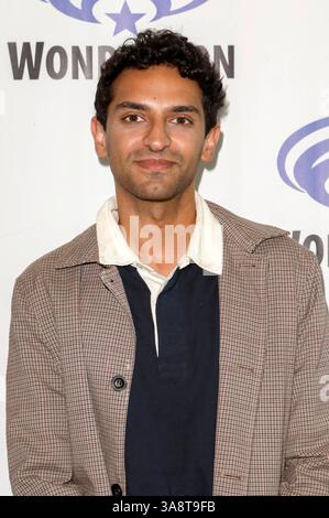 Karan Soni auf der WonderCon 2025 im Anaheim Convention Center. Anaheim