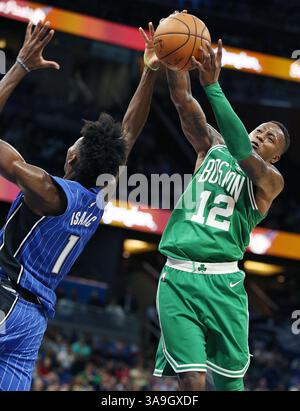 Orlando Magic forward Jonathan Isaac (1) and Indiana Pacers forward ...