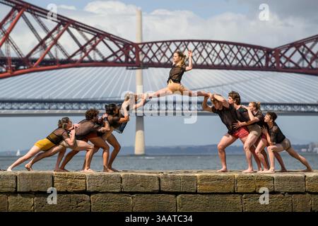 Iconic Edinburgh Bridges Come Alive in Jaw-Dropping Performance as Circa Humans: 2.0 return for second fringe season  (Underbelly Circus Hub, The Lafa Stock Photo