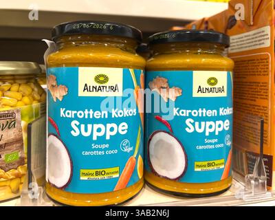 Alnatura potato and coconut soup, organic soup, Alnatura soup, Alnatura vegan soup, vegan soup, supermarket, shopping, consumerism, modern food Stock Photo