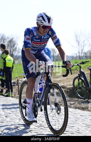 Waregem, Belgium. 02nd Apr, 2025. Belgian Lotte Kopecky of SD Worx ...