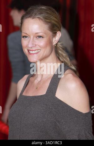 Teri Polo at "The Muppets" World Premiere, El Capitan Theater