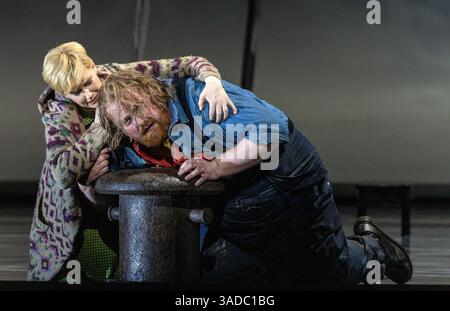 Nicky Spence (Peter Grimes), Sally Matthews (Ellen Orford) in PETER ...