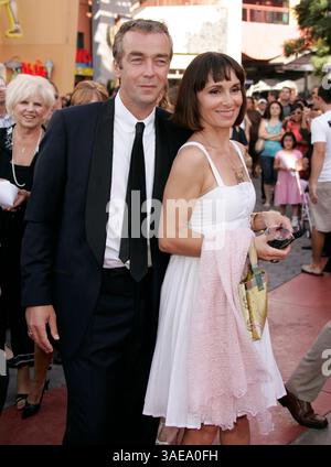 JOANNA ROTH JOHN HANNAH THE MUMMY: TOMB OF THE DRAGON EMPEROR PREMIERE ...