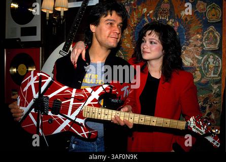 1985: Los Angeles, USA: Valerie Bertinelli And Eddie Van Halen at