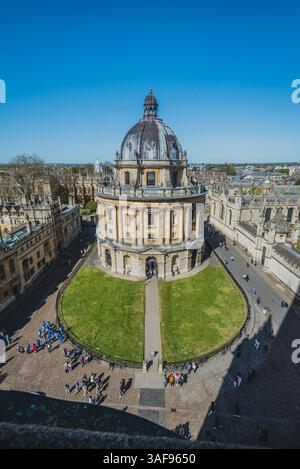 Wide view of Radcliffe Camera, Oxford University, United Kingdom Stock Photo