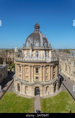 Wide view of Radcliffe Camera, Oxford University, United Kingdom Stock Photo