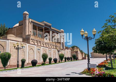 JUNE 20, 2023, SAMARKAND, UZBEKISTAN: Front view of the madrassah of ...
