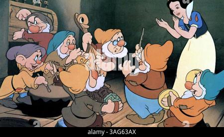 WHITE,DWARFS, SNOW WHITE AND THE SEVEN DWARFS, 1937 Stock