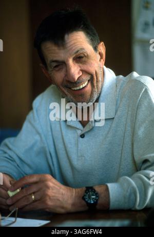 May 12, 1994; Great Falls, MT, USA; Director/actor LEONARD NIMOY smiles during an interview in Great Falls while filming 'Holy Matrimony,' which Nimoy directed..  (Credit Image: Stuart S. White/ZUMAPRESS.com) Stock Photo